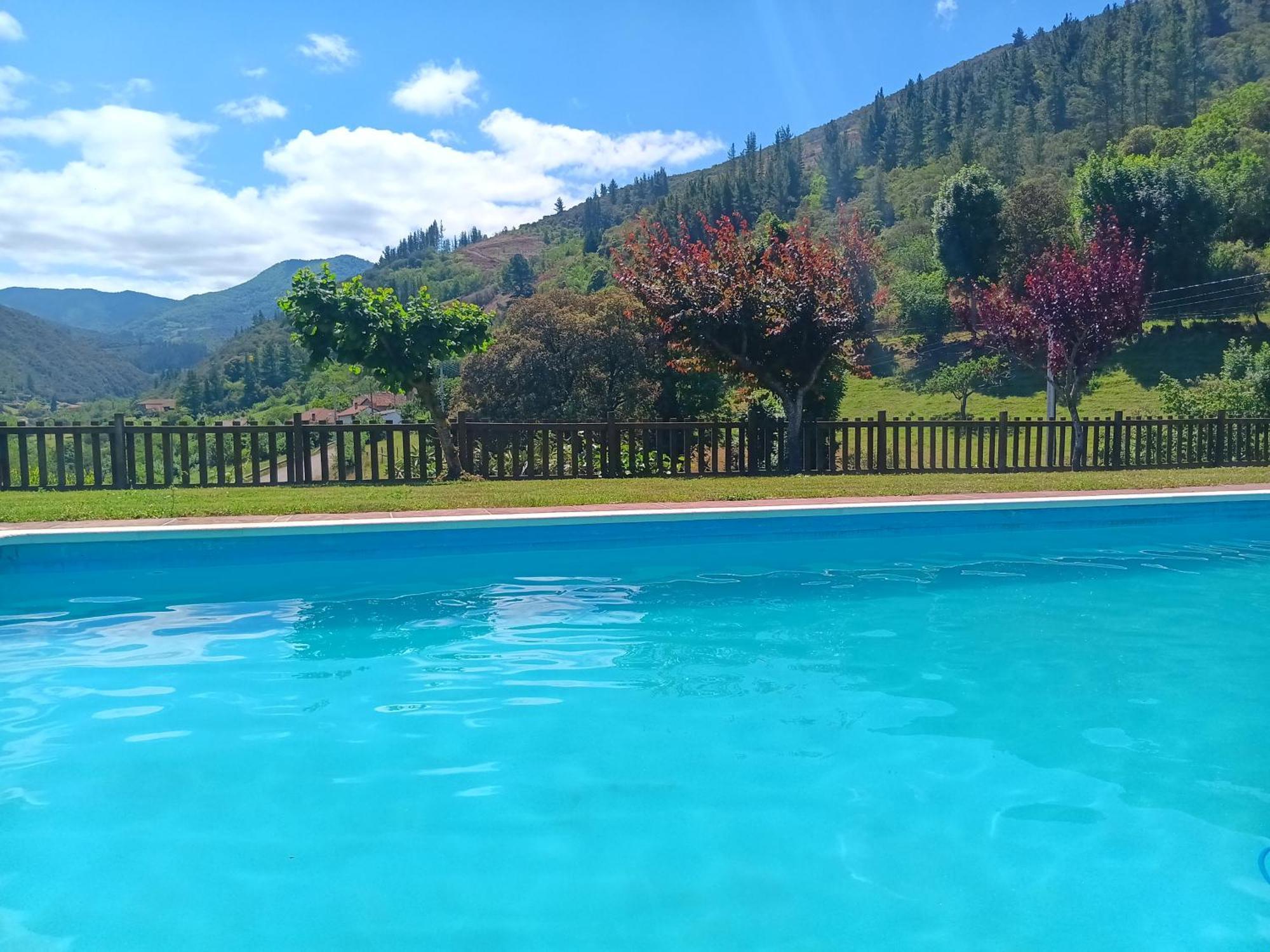 Apartamentos Calm & Nature - Adults Only Cabezon de Liebana ภายนอก รูปภาพ