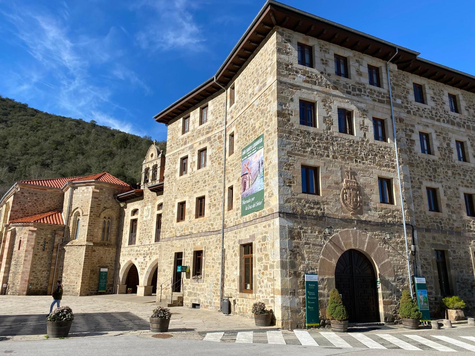 Apartamentos Calm & Nature - Adults Only Cabezon de Liebana ภายนอก รูปภาพ