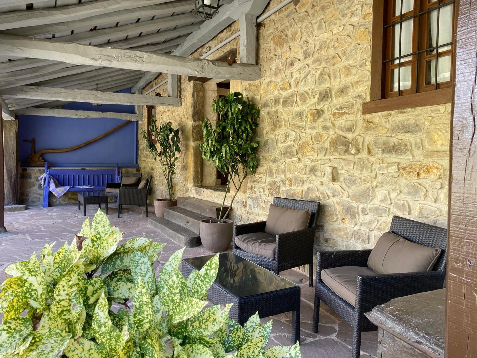 Apartamentos Calm & Nature - Adults Only Cabezon de Liebana ภายนอก รูปภาพ